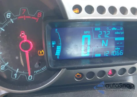 2015 Chevrolet Sonic Lt Auto из США, поврежденный, VIN 1G1JC5SH0F4208062